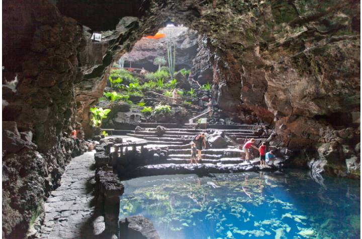 Excursión por Timanfaya, Jameos del Agua, Cueva de los Verdes